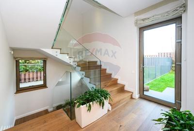 Casă cu 6 camere cu Teren 404 Mp în Borhanci - 16