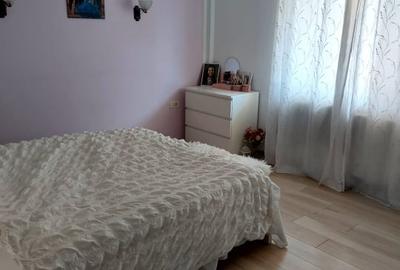 Casă individuală cu 7 camere cu Canalizare în Fundeni - 20