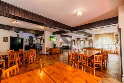 Hotel/Pensiune, de 800 mp, în Exterior Est - 2