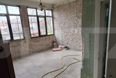 Casa zona centrala,100 mp utili,garaj, cu teren 800 mp - 5