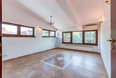 Spațiu comercial, de 332 mp, în Ferentari - 12