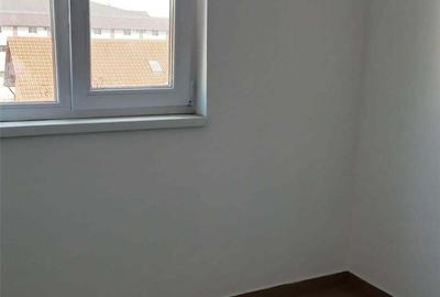 Apartament cu 2 camere în Schela - 3