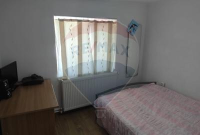 Casa / Vila cu 5 camere de vanzare - 9