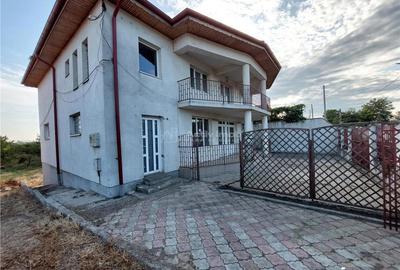 Casă cu Teren 1400 Mp în Mărăcineni - 8