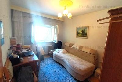 Apartament cu 3 camere decomandat în Barieră - 3