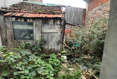 Casă de vânzare pe Strada Lungă-zonă centrală - 16