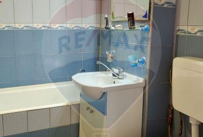 Apartament cu 3 camere de vanzare in zona Central/Fagaras - 11