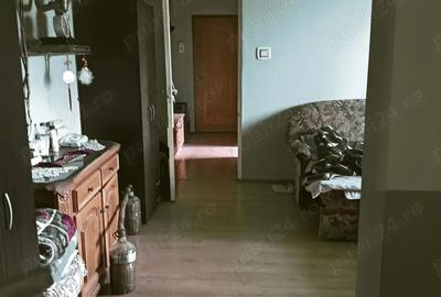 Vind apartament 2 camere Vind apartament 2 camere - 5