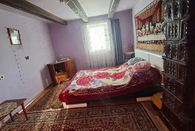 Casă cu 3 camere cu Teren 3404 Mp în Răchita - 3