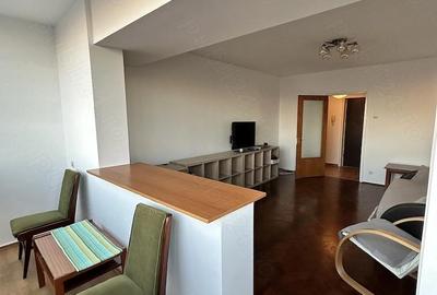 Apartament cu 3 camere decomandat în Titulescu - 1