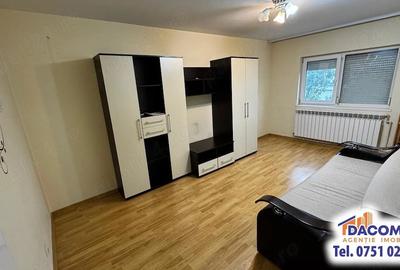 Apartament cu 2 camere decomandat în Micro 16 - 1