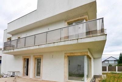 Casă cu 6 camere cu Teren 524 Mp în Central - 2