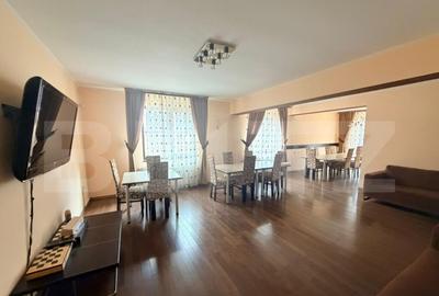 Vila spa?ioasa de vanzare 379.999 (negociabil) i - 2