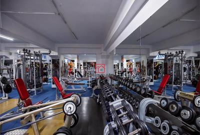 Spatiu comercial/sala fitness Giulesti - Crangasi - Podul G - 12
