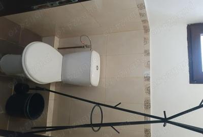 Spațiu comercial, de 300 mp, în Central - 4