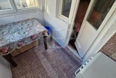 Apartament cu 3 camere la 7 minute de metroul Costin Georgian - 2