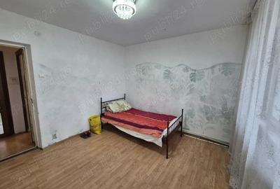 Vand apartament 2 camere Micro 1 - 6