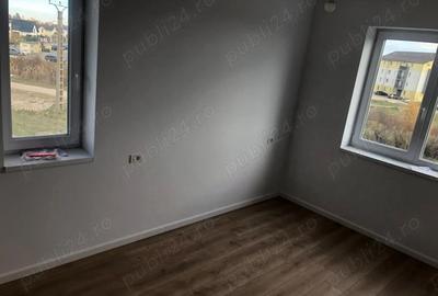 Apartament cu 2 camere decomandat în Giroc - 8