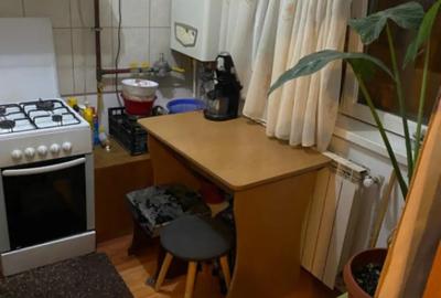Garsonieră, mobilată în Poarta 6