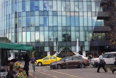 Inchiriere birouri in Charles de Gaulle Plaza - 13