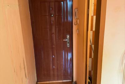 Garsoniera, bloc de apartamente, Zona Girocului - 6