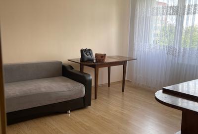 Garsonieră decomandată în Gării - 4