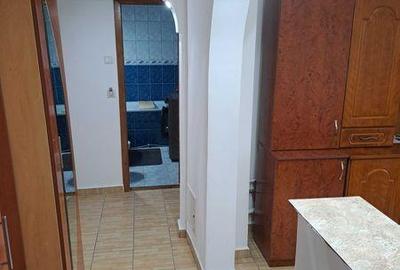 Apartament cu 2 camere decomandat în Central - 3