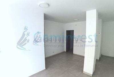 Spațiu comercial, de 55 mp, în Central - 3
