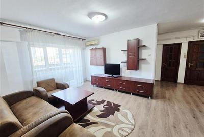 Apartament cu 4 camere semidecomandat în Central - 2