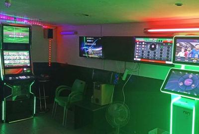 Inchiriez spa?iu comercial - 1