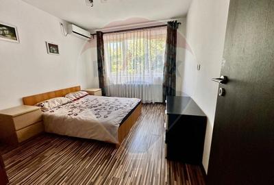 Vanzare apartament 3 camere zona Crangasi - 3