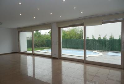 Vila de Lux in apropiere de British School - 3