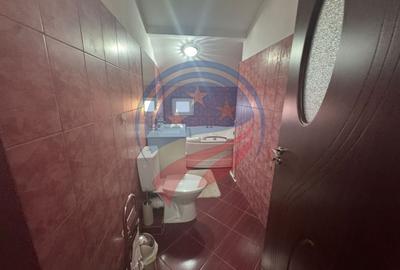 Casă individuală cu 4 camere cu Canalizare în Central - 9