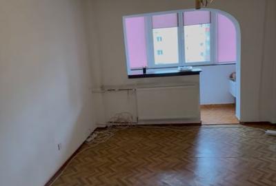 Apartament cu 3 camere decomandat în Tineretului - 4