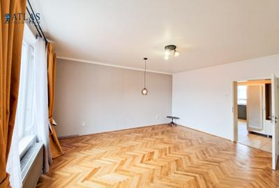 Apartament cu 3 camere decomandat în Blumăna - 2