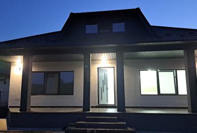 Casa superba de vanzare