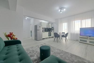 Apartament cu 3 camere semidecomandat în Central