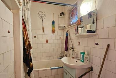 Apartament 2 camere,etaj 2 zona Dacia - 10