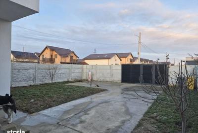 Casă cu 3 camere în Albești - 6