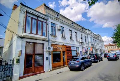 Casă cu 7 camere cu Teren 522 Mp în George Enescu - 2