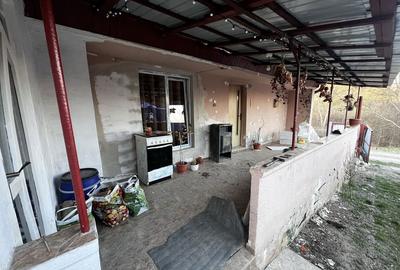 Casă cu 2 camere în Suseni - 1