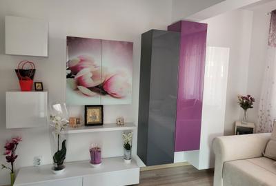 Apartament cu 2 camere decomandat în Central - 2