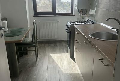 Apartament cu 2 camere decomandat în Central - 1