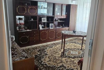 Apartament cu 2 camere decomandat în Central - 2
