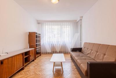 Apartament cu 3 camere semidecomandat, mobilat în Centrul Civic - 2
