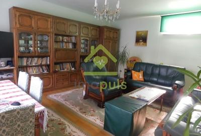 Casă cu 4 camere cu Teren 390 Mp în Central