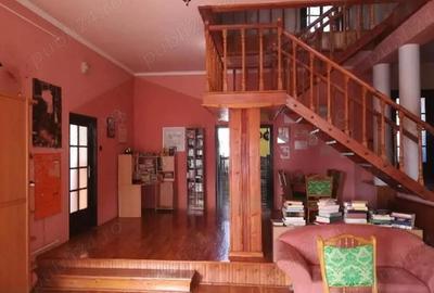 Casă cu Teren 630 Mp în Central - 9