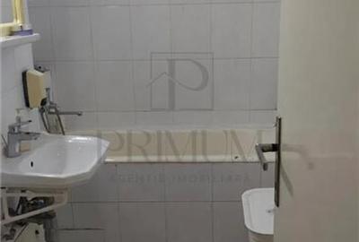 Apartament cu 3 camere semidecomandat în Favorit - 7