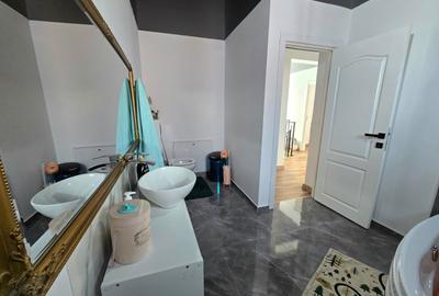 Casă individuală superbă, 5 camere, 180 mp utili, Str. Fierarului – Holboca - 14