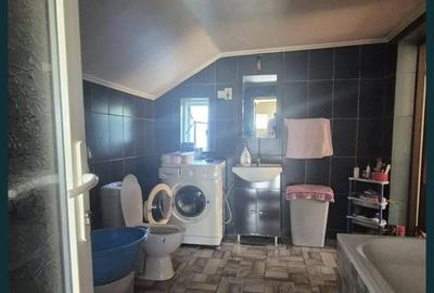 Casă cu 2 camere în Curtea de Argeș - 3